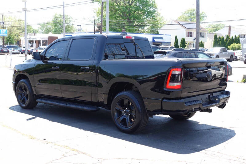 ram ram 1500 2022 1C6SRFVT2NN196657 image ram ram 1500 2022 1C6SRFVT2NN196657 image